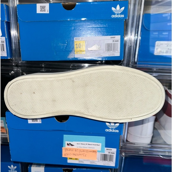 Express Men’s Black Sneakers Mid’s Size 10 Preowned in Excellent Condition - Picture 10 of 10